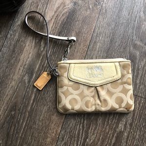 COACH ~ signature coach khaki wristlet